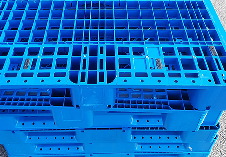 Begagnade plastpallar 1200x1000